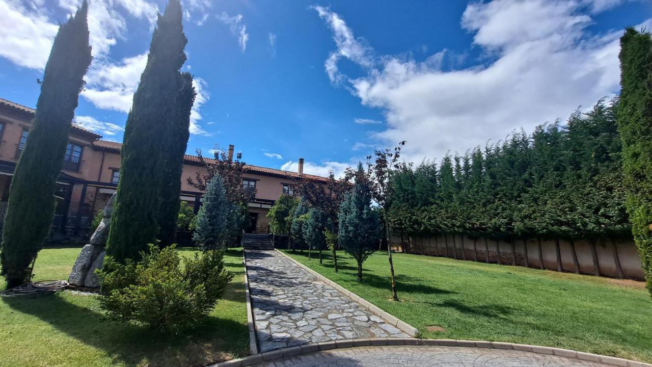 Palacio Del Conde De Rebolledo Villaviciosa de la Ribera ภายนอก รูปภาพ