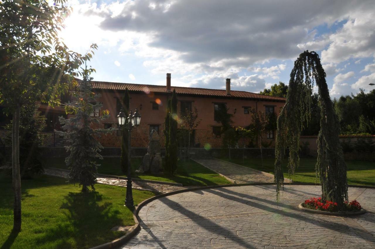 Palacio Del Conde De Rebolledo Villaviciosa de la Ribera ภายนอก รูปภาพ